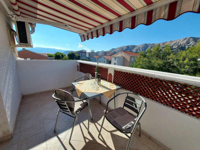 Others 5, Apartments Fam Tomasic, Baška