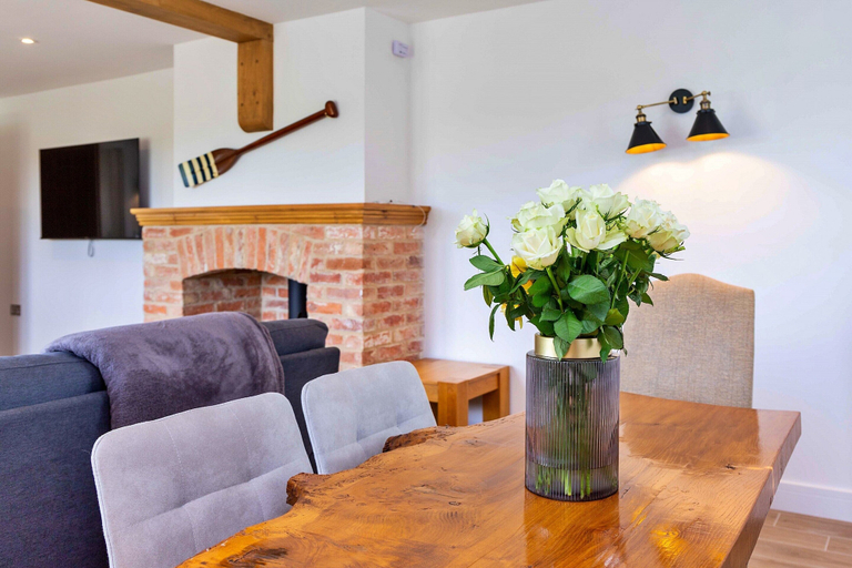 Living room 4, Pet-friendly Cottage in Countryside, No Deposit, Lincolnshire