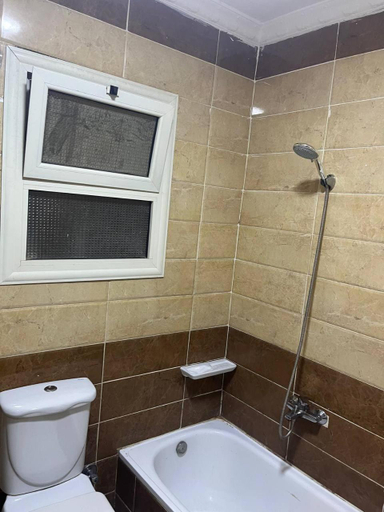 Bathroom 3, Farida Pyramids inn& Jacuzzi, Al-Ahram