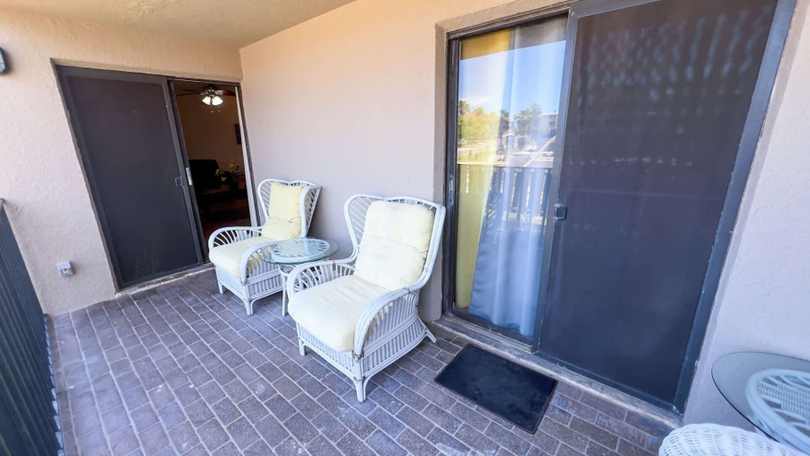 Terrace/patio 4, 250 Paces To Beach Pool 1st Floor 2 Bedroom Condo, Cameron