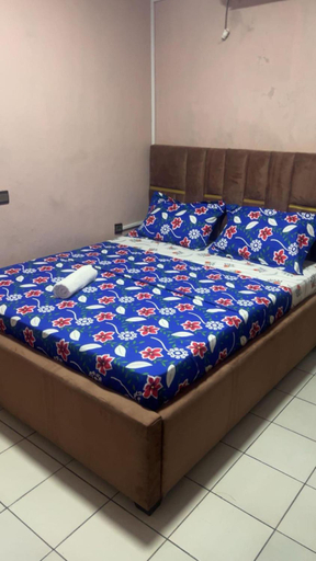5, Makepe Villa via Carrefour Patrick Mboma, Wouri
