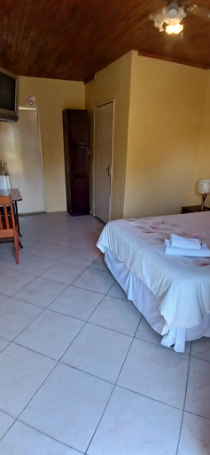 Bedroom 2, Hilo contractors accommodation, Nkangala