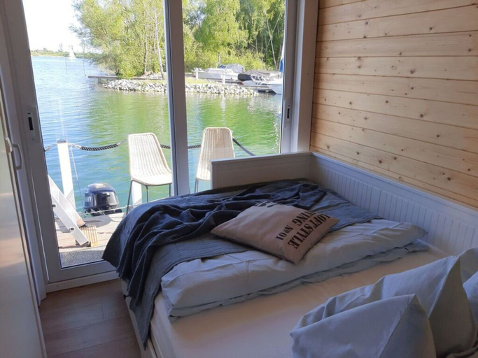 Room 5, "smile" Comfortable Holiday Residence, Mecklenburgische Seenplatte