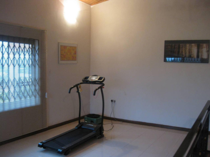 2, Ghouse room B Ideal For Friends family And Corporate, Tema