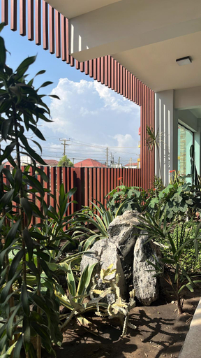 Others 5, Apartment in East legon, Tema