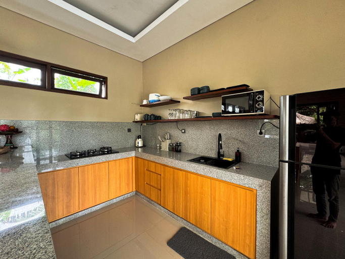 Others 5, Villa Gusku, Gianyar