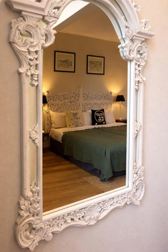 Bedroom 5, Irin Hotel, Alpes-Maritimes