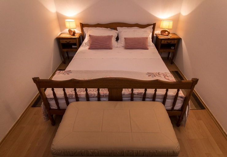 Bedroom 2, House Mare, Kaštela