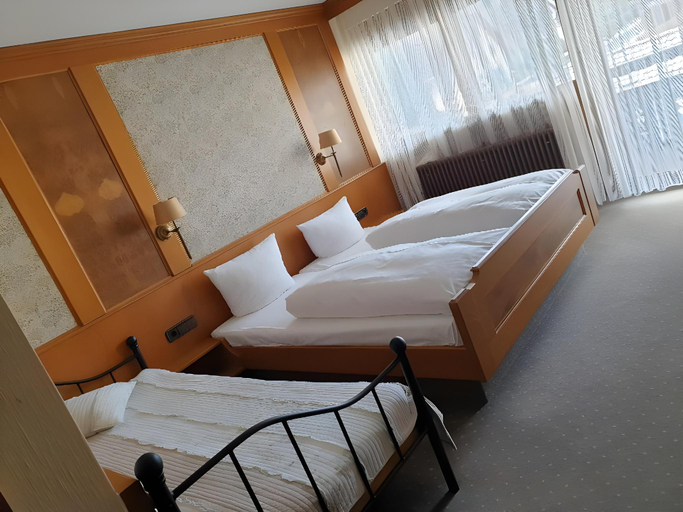 Bedroom 5, Hotel Waldblick, Schwarzwald-Baar-Kreis
