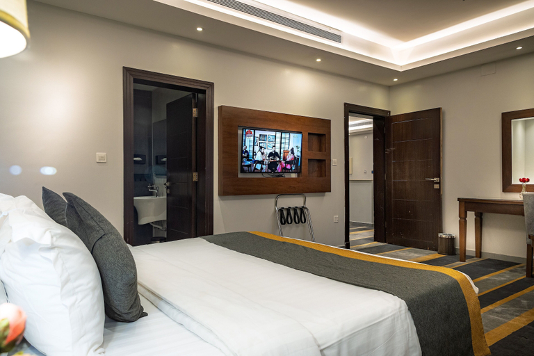 Bedroom 4, Dar Wed Serviced Apartments, Jeddah