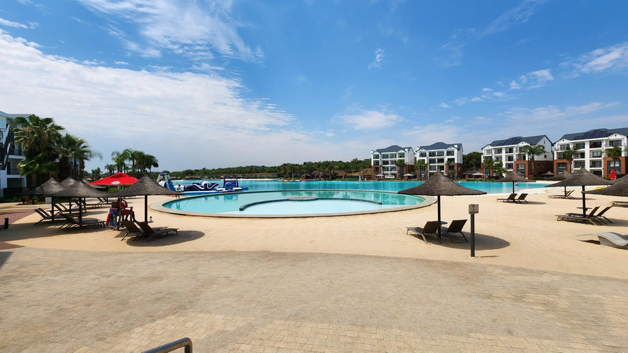 Sport & Beauty 5, White House At The Blyde Crystal Lagoon, City of Tshwane