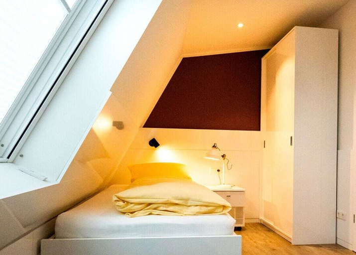 Room 5, Dream Penthouse 2 Comfortable Holiday Residence, Aurich