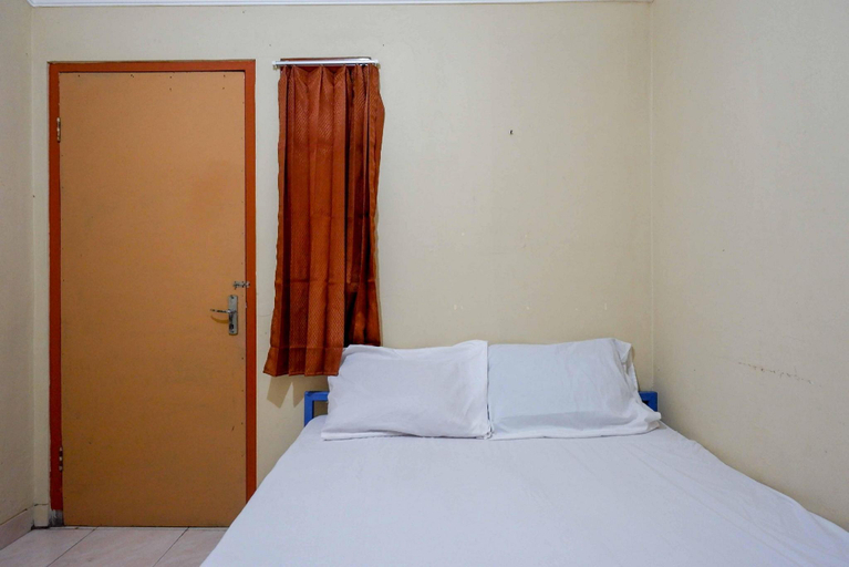 Bedroom, KoolKost Male near Fakultas Teknik UGM, Sleman