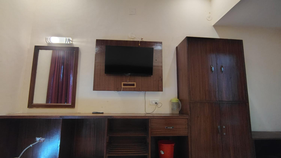 Others 2, Hotel pramod palace, Chhatarpur