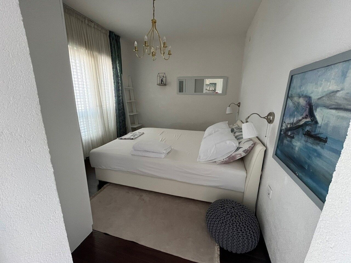 Room 4, Apartment Sofi, Crikvenica