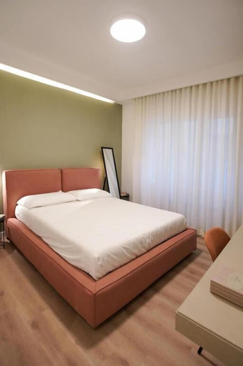 Room 3, B-Pizzofalcone, Napoli