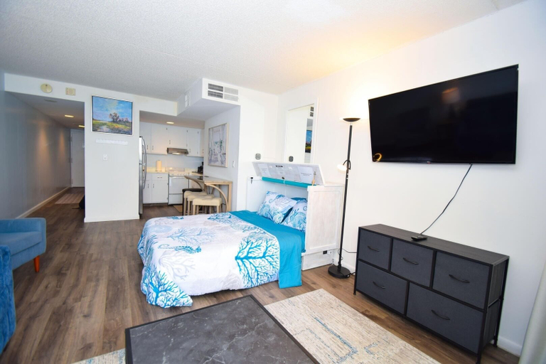 Room 3, Golden Sands 1614 Studio, Worcester