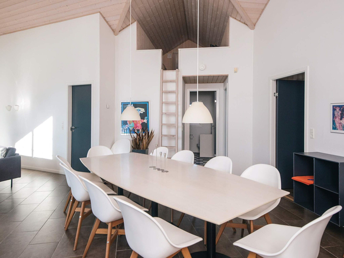 Others 4, 5 Star Holiday Home in Blavand, Varde