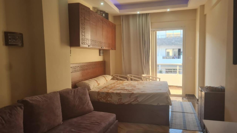 Bedroom 2, Cecelia, Al-Ghurdaqah