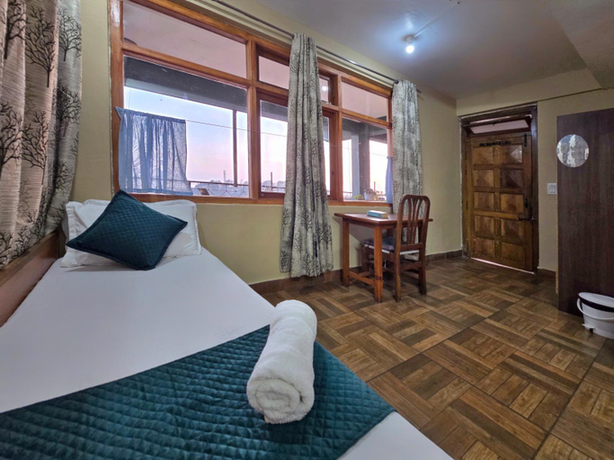 Bedroom 2, Kailwood Guest House, Kangra