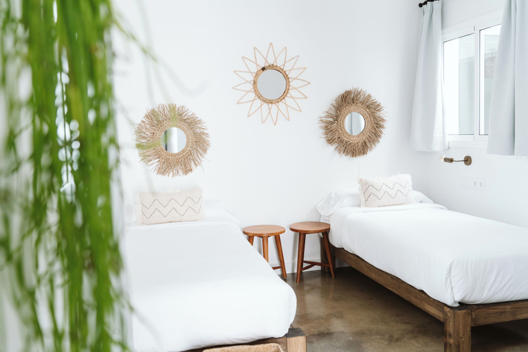 Room 2, Arena Wave Hostel, Las Palmas