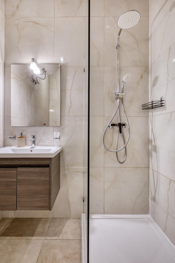 Bathroom 2, Stunning 1BDR Sliema-Center Penthouse! Near POOL!