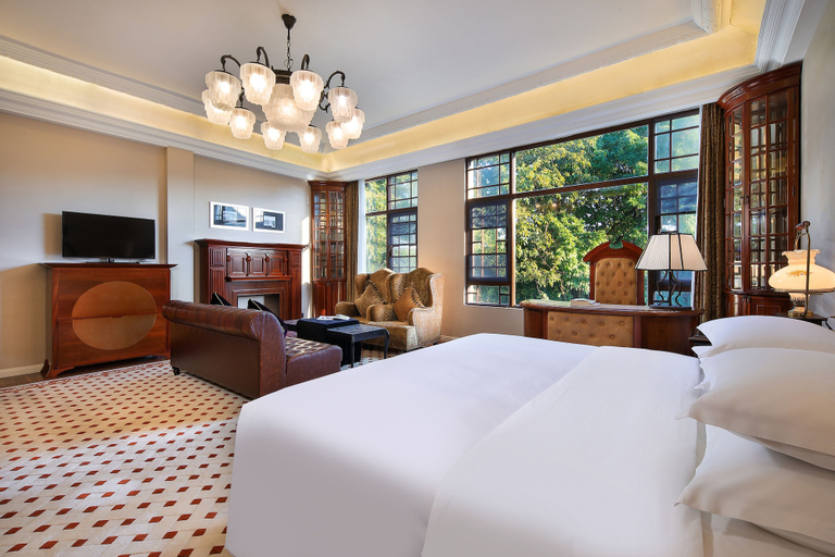 Room 2, The White House Guilin, Guilin