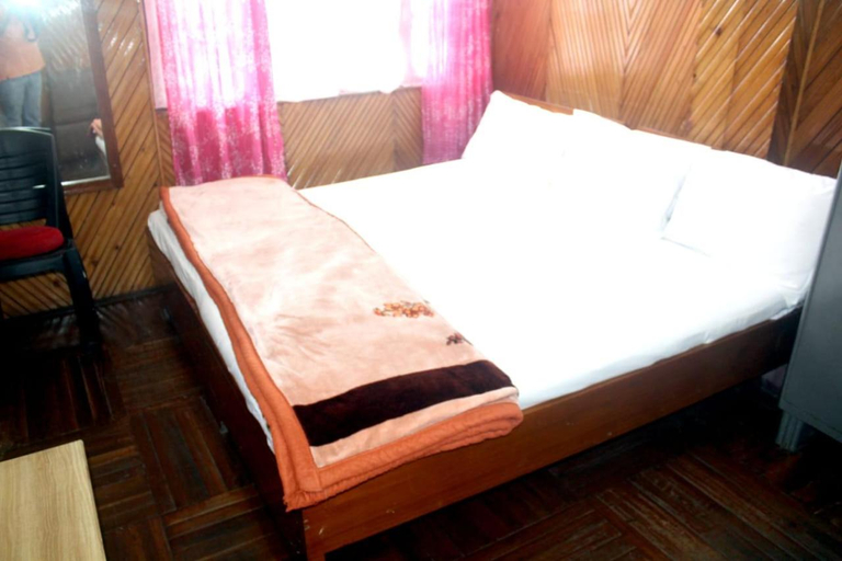 Bedroom 3, Hotel Lhakhar, East Sikkim