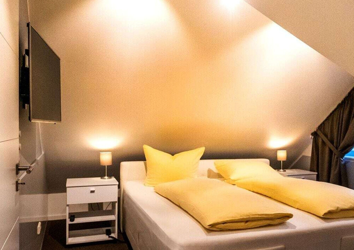 Room 3, Dream Penthouse 1 Comfortable Holiday Residence, Aurich