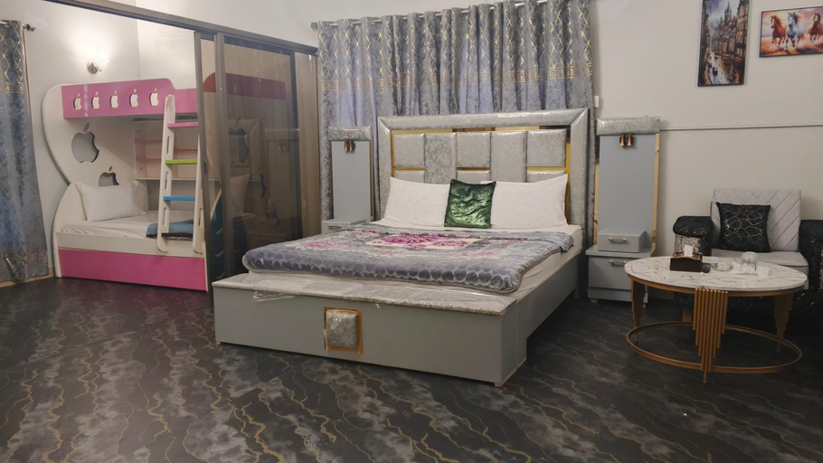 2, Family Guest House, Karachi