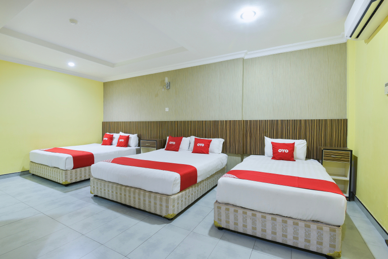 Bedroom 3, Hotel O Rayyan Soffea Managed by Oravel, Kota Bharu
