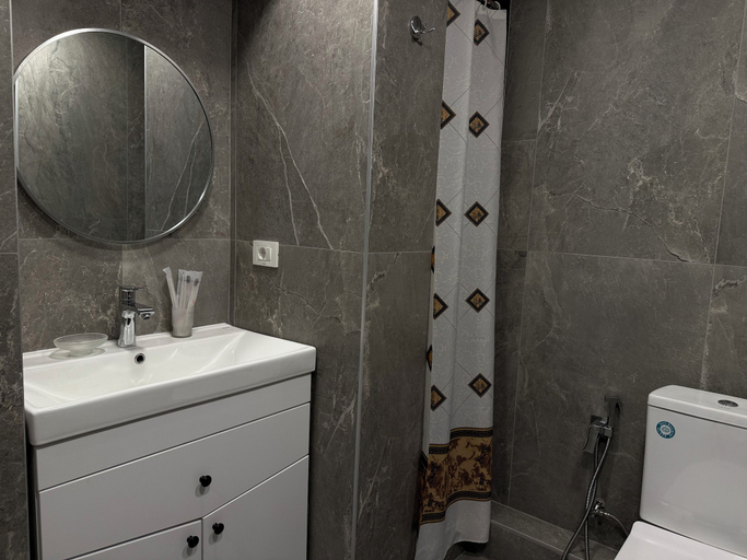 Bathroom 2, 2-Bedroom Family Apartment by Sweet Home, Yerevan