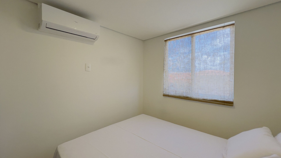 Room 5, Solarium Beach Club - Apartamento T1.302, Itapoá