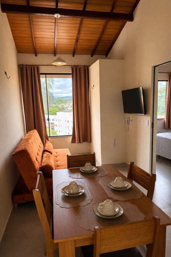 Dining 5, Bela Casa, Miguel Pereira