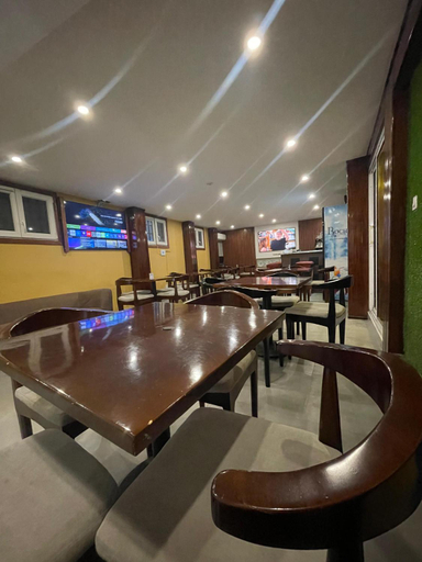 Food & Drinks 4, SOFT HOTEL, Wouri