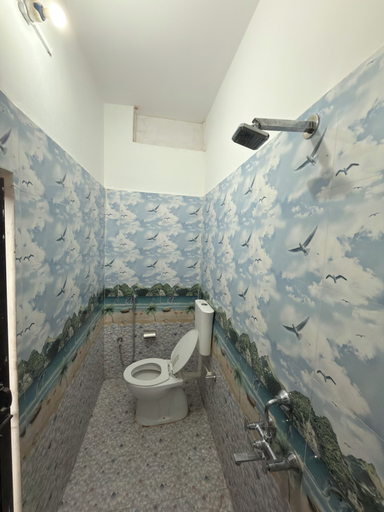 Bathroom 2, The Vow Cartel Ananta, Varanasi