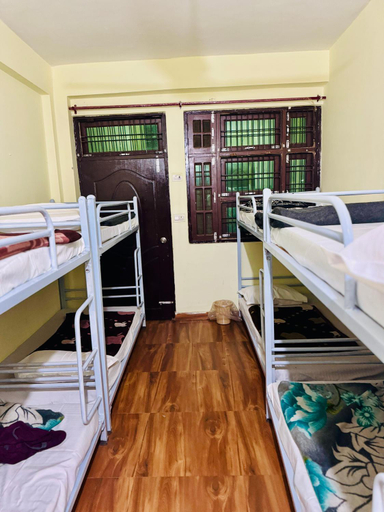Bedroom 3, Awara Hostels and Dormitory, Lucknow