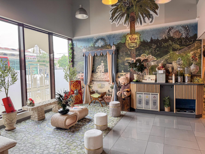 Public Area, ibis budget Nimes Centre Gare, Gard