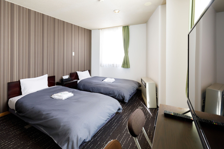 Bedroom 3, AOKI, Ina