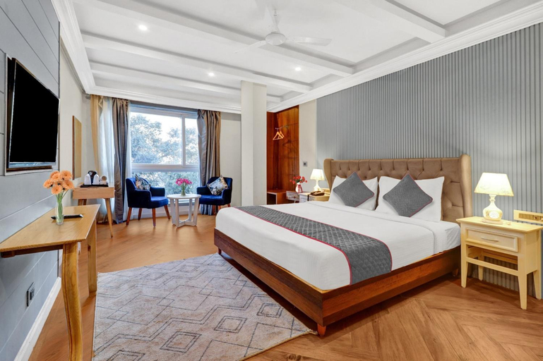 Others 5, Hotel IVY, Delhi