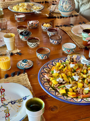 Food & Drinks 3, Monza Surf House, Agadir-Ida ou Tanane