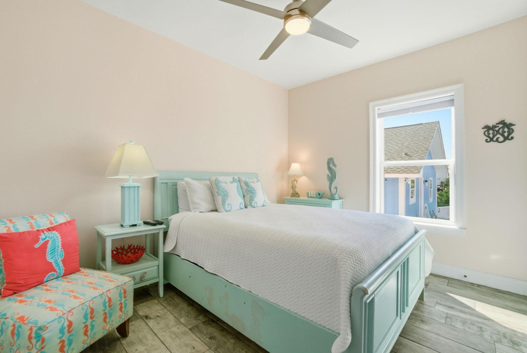 Bedroom 2, Graceful Palms, Baldwin