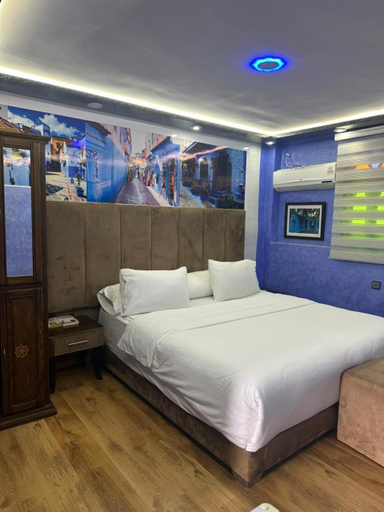 3, Hotel Annasr, Chefchaouen