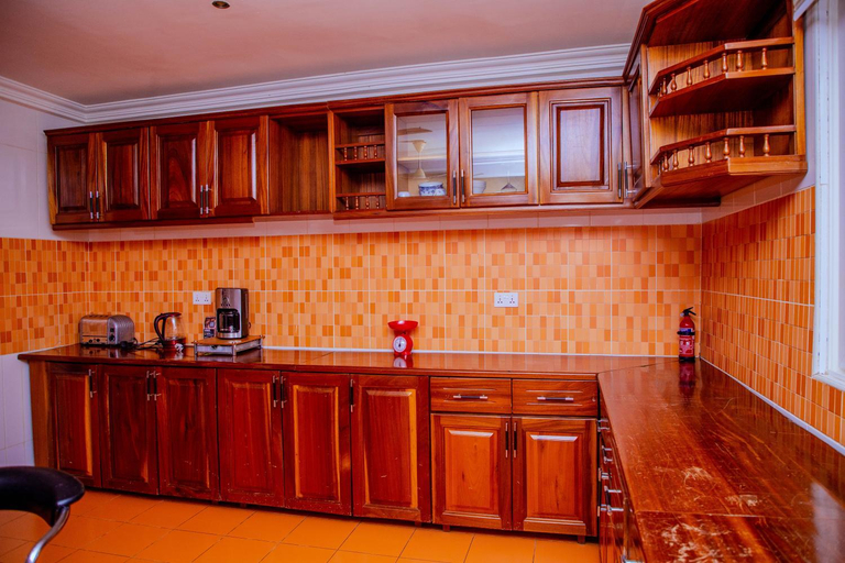 Others 5, Belmont Villa, Accra