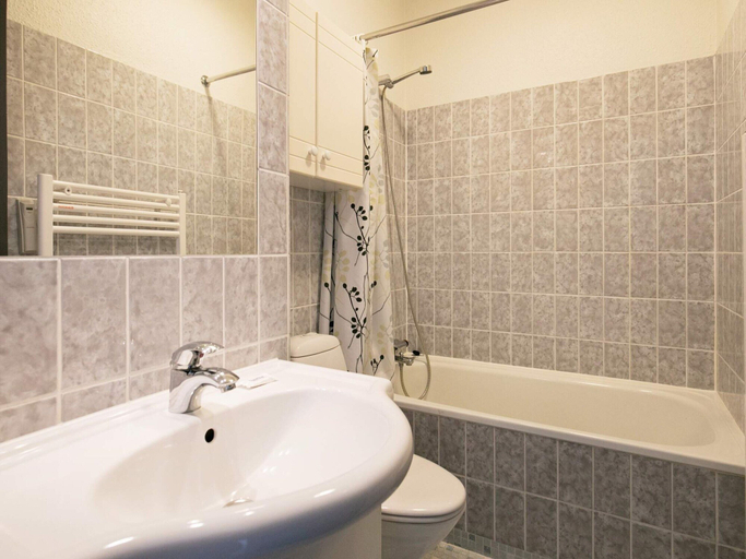 Bathroom 5, 4 person holiday park home in Blokhus, Jammerbugt