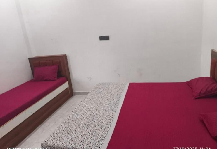 Bedroom 5, Lord krishna home stay, Mathura