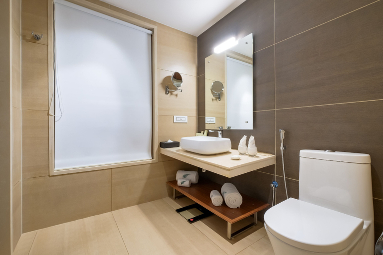 Bathroom 5, The Fern Lonavala, Pune
