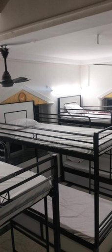 Bedroom 2, RAEN BASERA Home Stay, Nagpur