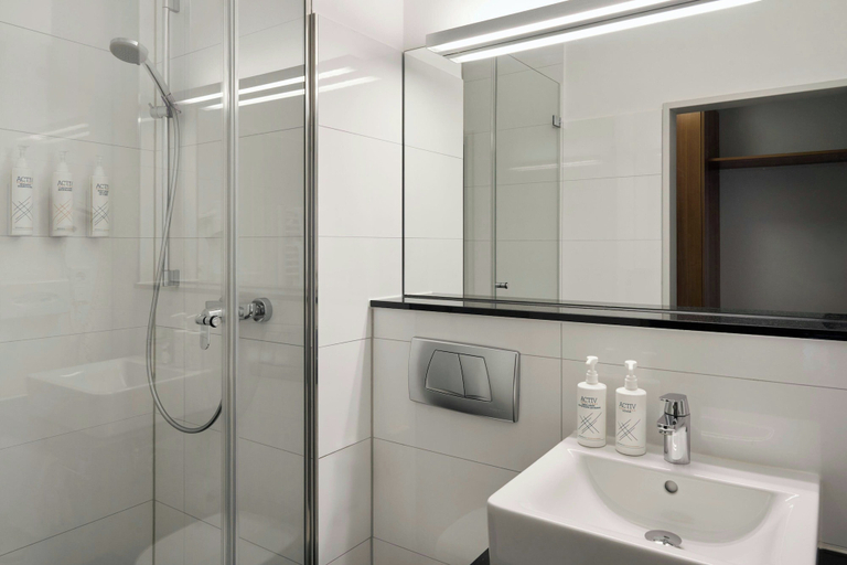 Bathroom 3, Four Points Flex by Sheraton Hannover, Region Hannover