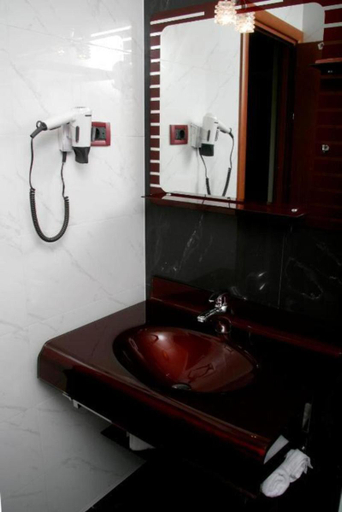 Bathroom 3, HOTEL BH HAMBURG